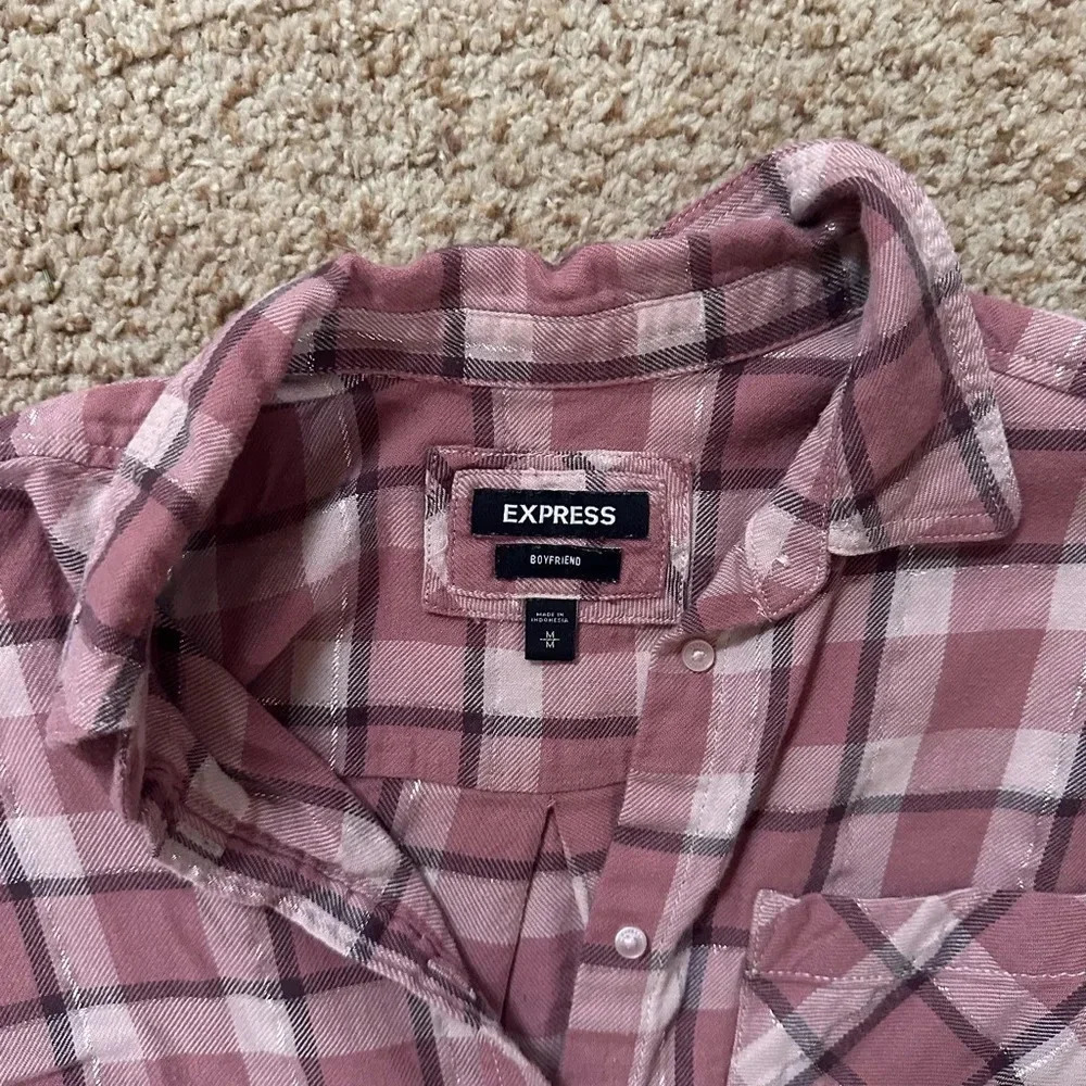 Express Shirt - Picture 3 of 3
